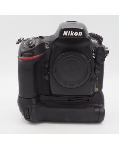 Nikon D800E body + MB-D12 (~22.000 Clicks) - 6004539 - Occasion